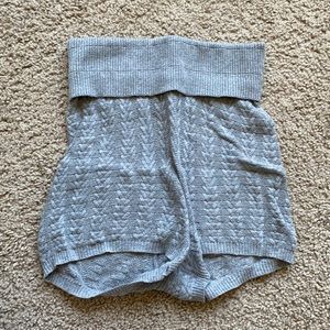 Block gray shorts